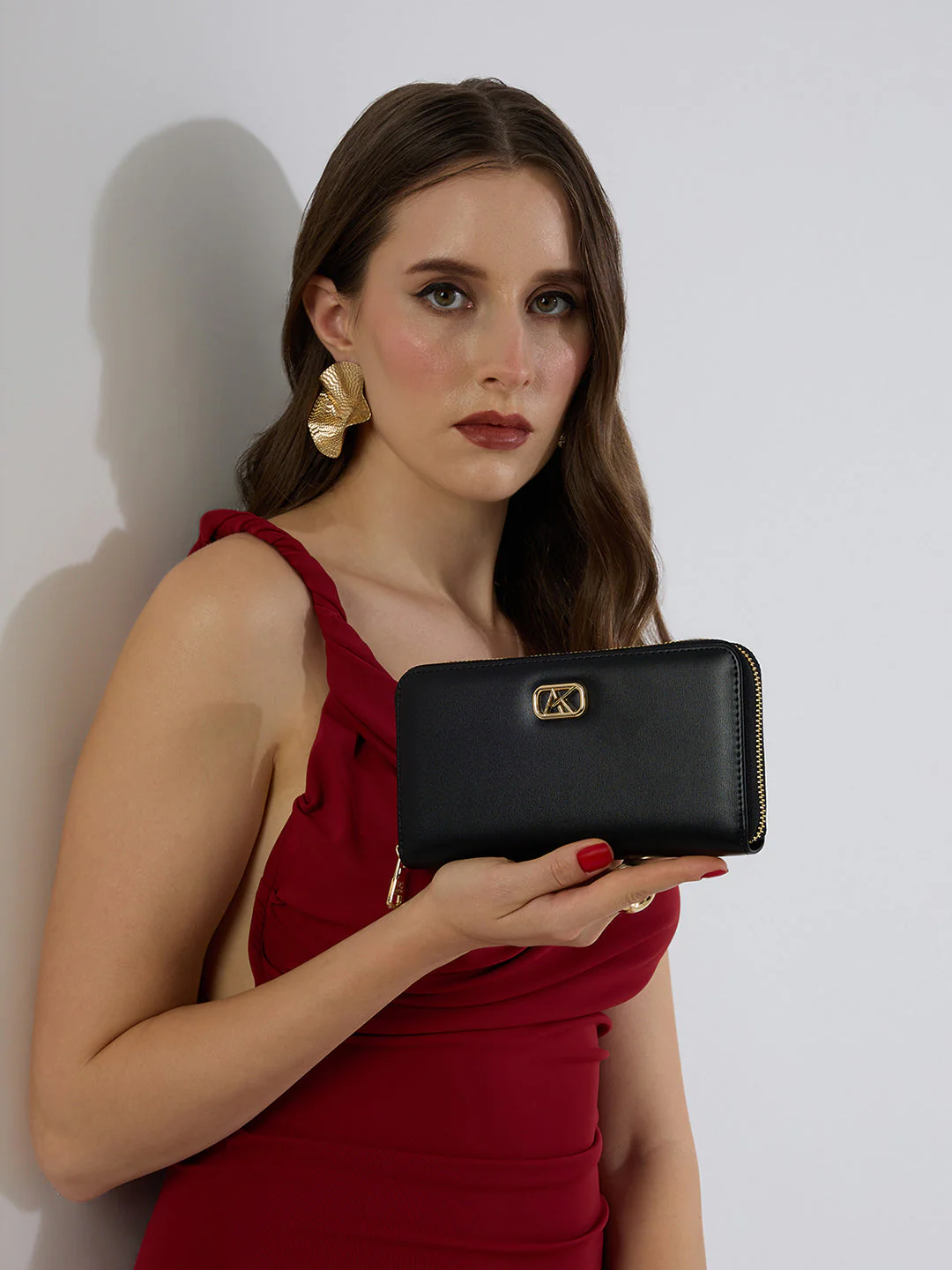 Amesbury 20 Zip Around Large Wallet - Image 24