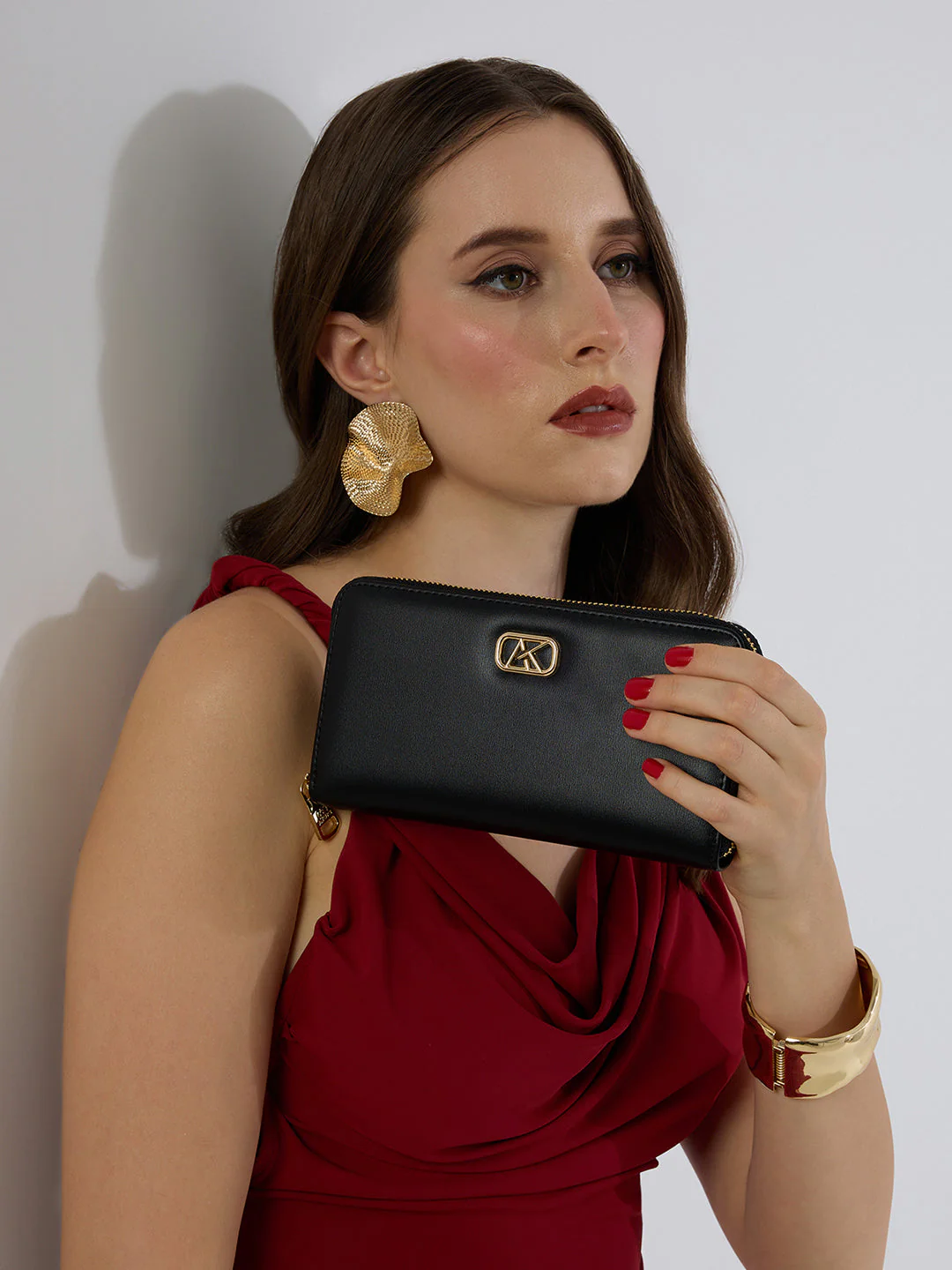 Amesbury 20 Zip Around Large Wallet - Image 15