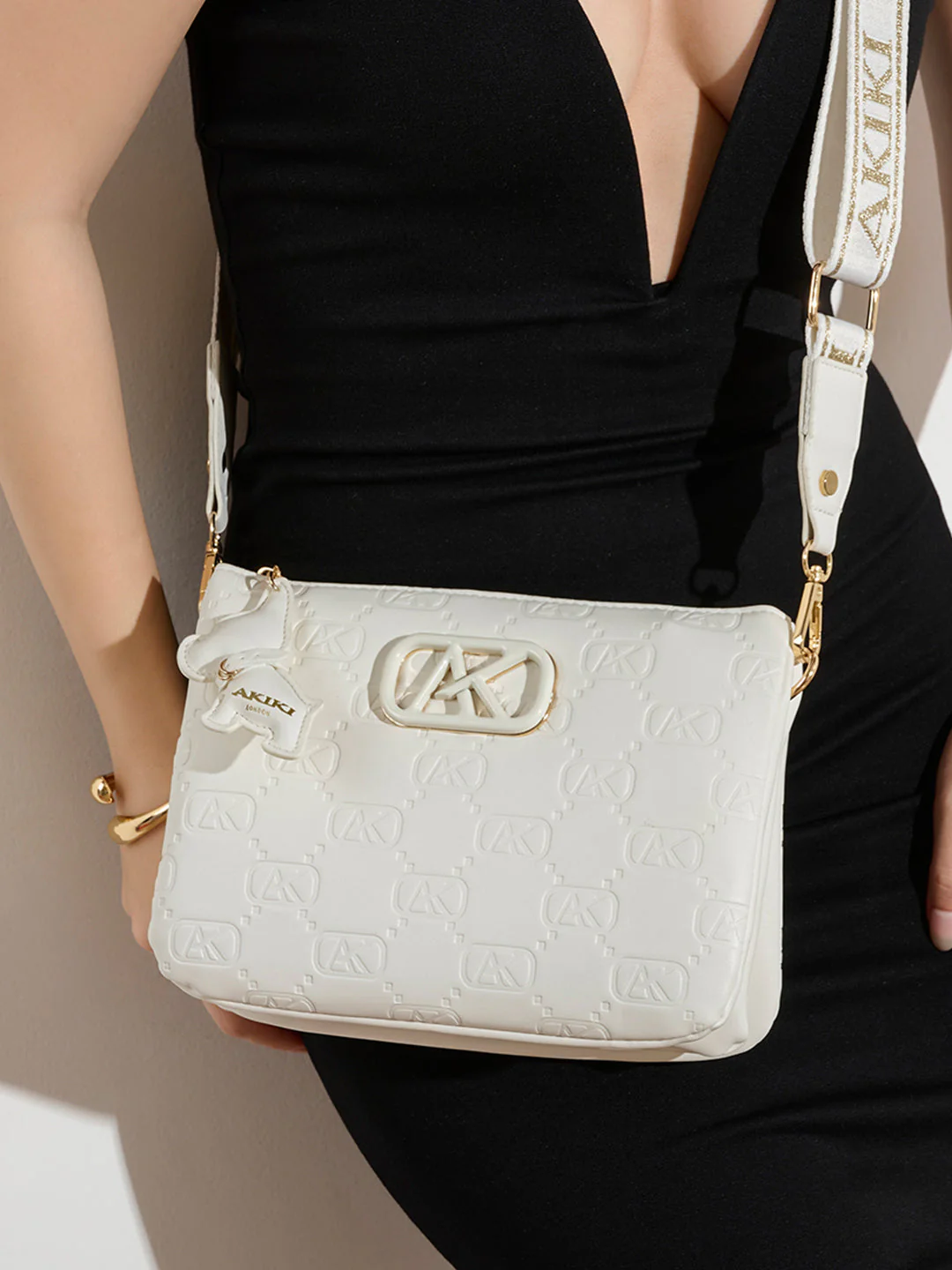 Purely 25 Medium Sling Bag - Image 29