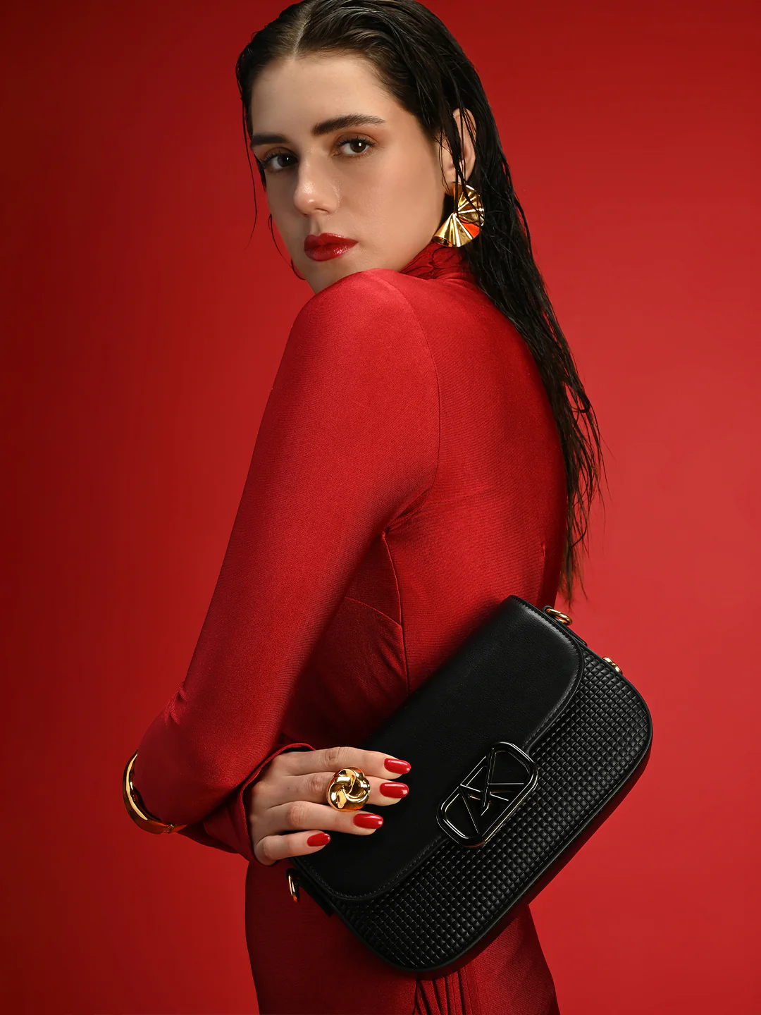 Parklane Flap Medium Sling Bag - Image 19